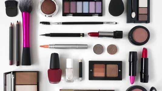 Cosmetics Giant Avon Leaks 19 Million Records