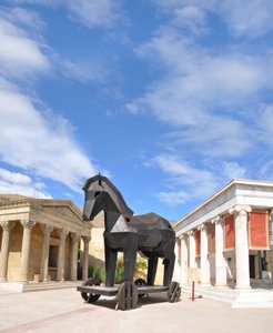 Is Getty's Image Embedding Tool a Trojan Horse?