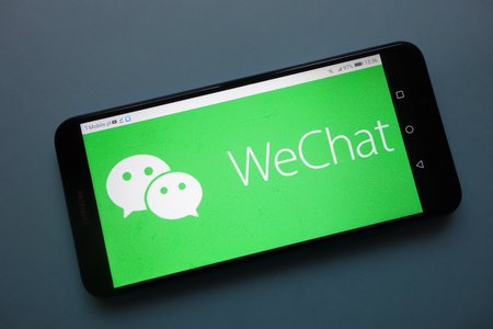 WeChat Restricts Face-Swapping App Over Security Risks