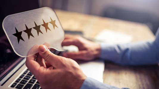 Fake Online Reviews Linked to $152 Billion in Global Purchases