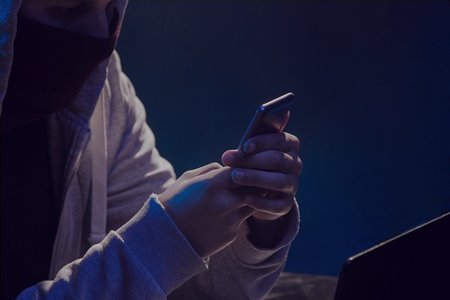 Jailbreaking and root detection