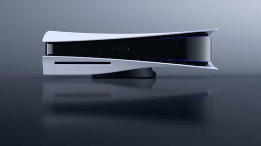 PLAYSTATION 5 Senior Art Director Reveals That Initially The Console Was Significantly Larger