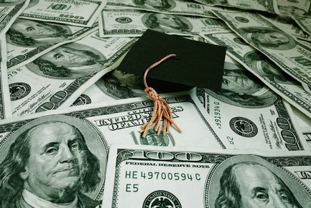 (ISC)² Dishes Out Latest Scholarships to Combat IT Security Workforce Lag