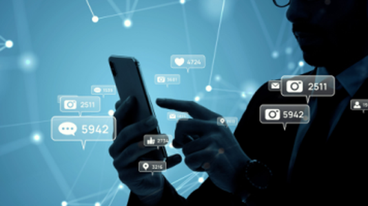 #DTX2022: How to Scam Someone Using Social Media Phishing