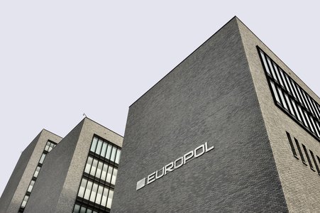 EUROPOL: 100 Cybercriminal Kingpins Control All