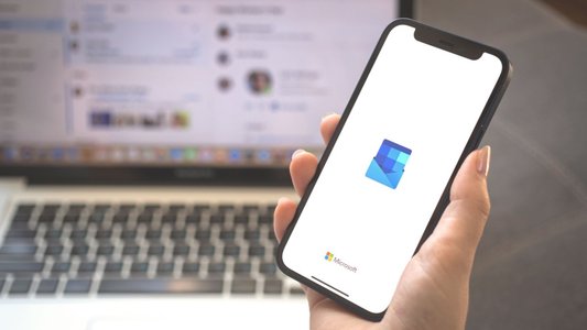 Russian APT28 Exploits Outlook Bug to Access Exchange