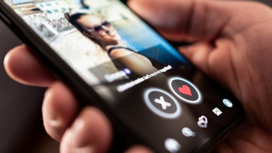 Dating App Breach Exposes Images of 13,000 Women