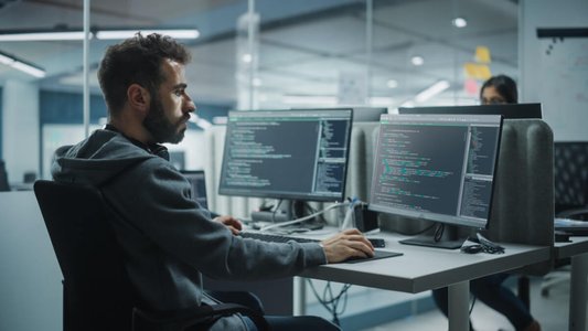 Most Commercial Code Contains High-Risk Open Source Bugs