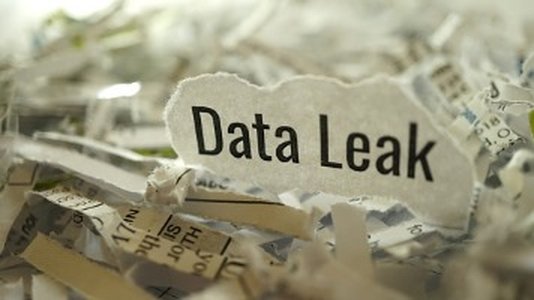 Intel: Earnings Leak Down to Internal Error