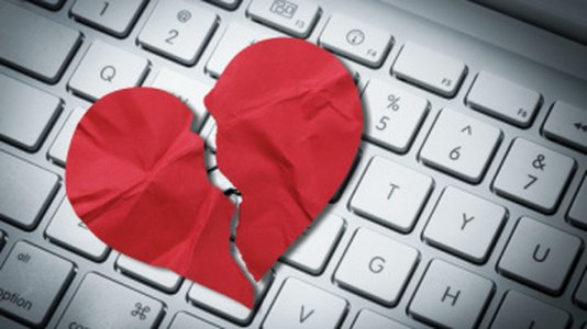 Cybersecurity Experts Warn Against Valentine's Day Romance Scams