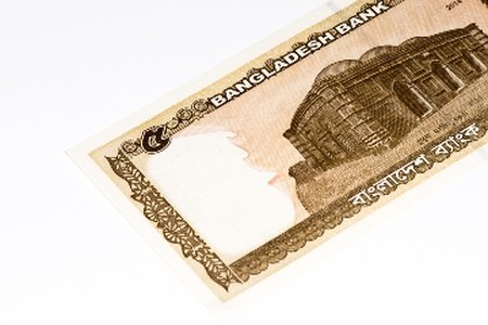 Bangladesh Bank Accused of Hiding Details of $81m Theft